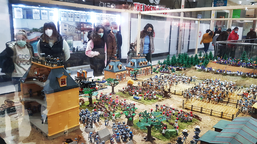 Més de 30.000 persones visiten l'exposició de Playmobil