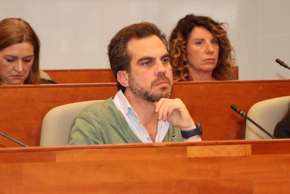 Guillermo Alonso del Real: “Sense pressupostos és impossible gestionar bé Torrent”