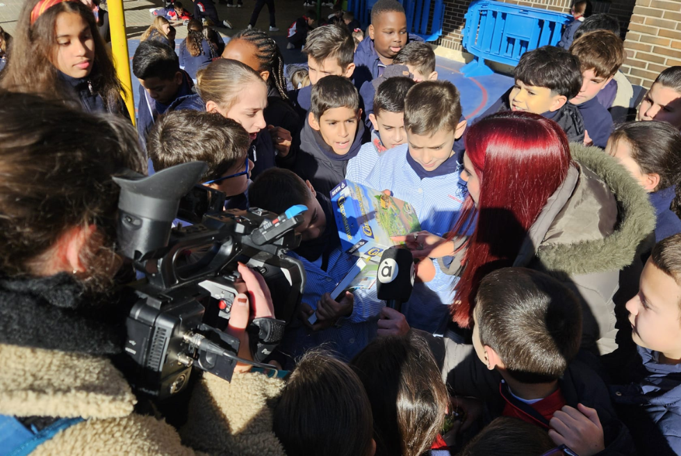 Tornada als col·les de Torrent amb joguets després de les vacances de Nadal
