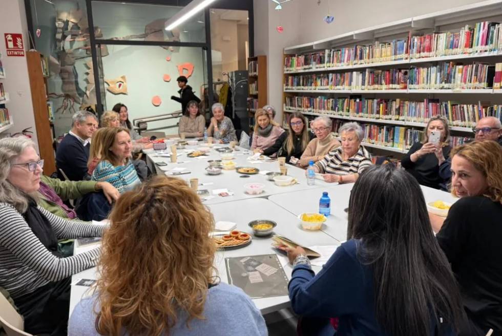 Les biblioteques de Torrent estrenen un nou club de lectura en castellà