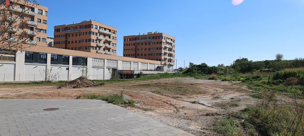 Nou aparcament gratu&iuml;t en Parc Central de 8.000 m2 per als ve&iuml;ns 