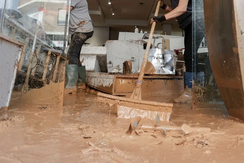 Fundació Horta Sud, Caixa Popular i Càritas sumen per reactivar el comerç local després de la DANA