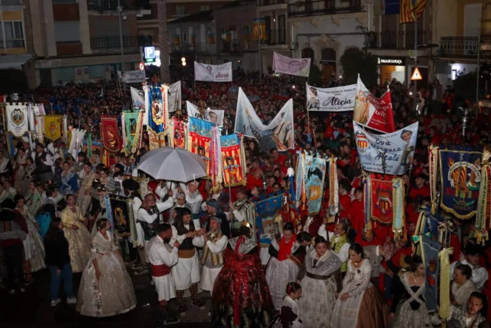 Torrent alça el teló de les Falles 2026 amb una Crida històrica pel seu 50 aniversari