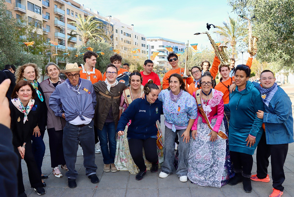 Les associacions de Torrent continuen celebrant les seues jornades falleres