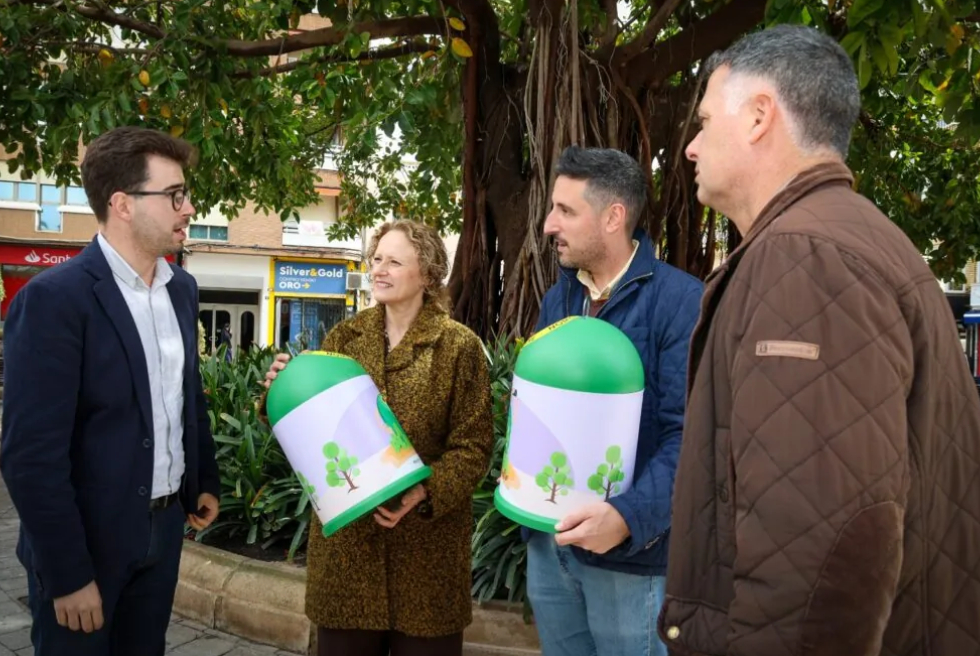 Torrent participa en la campanya “La Plantà del Vidre” per fomentar el reciclatge durant les Falles