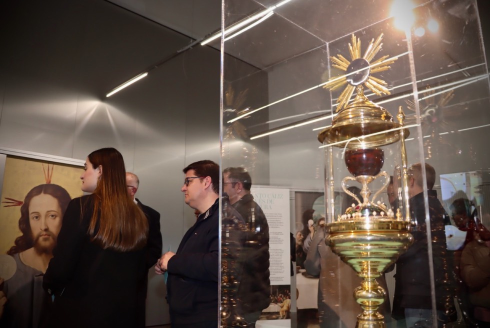 Torrent inaugura l'exposició “Sant Calze de l'Esperança” en l'Antic Mercat