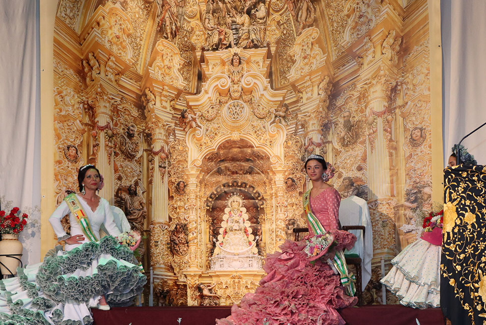 L'Associació d'Amics de la Cultura Andalusa corona a les seues noves reines i dames d'honor