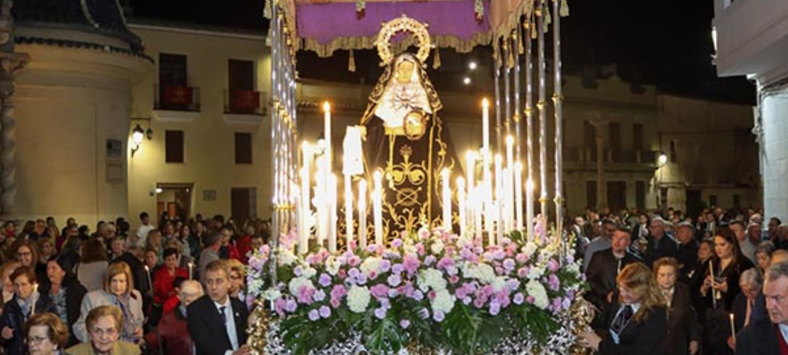 Dijous Sant de trasllats i silenci 