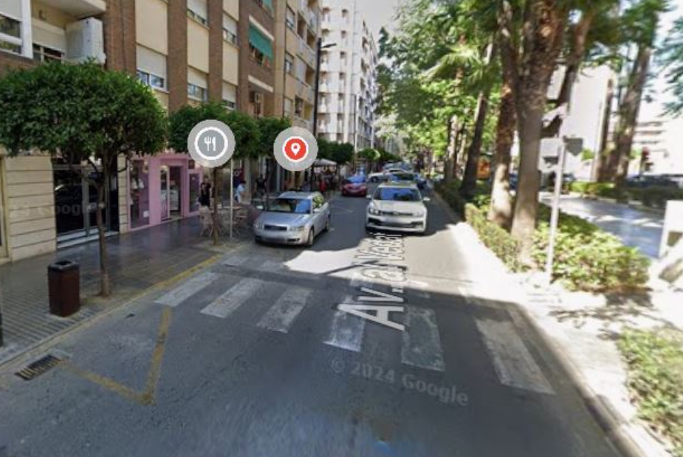 Una dona de 25 anys resulta ferida en un atropellament a l’avinguda al Vedat