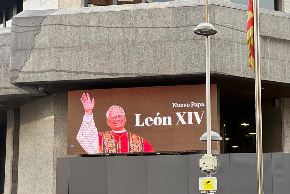 L'Ajuntament de Torrent felicita el nou papa León XIV