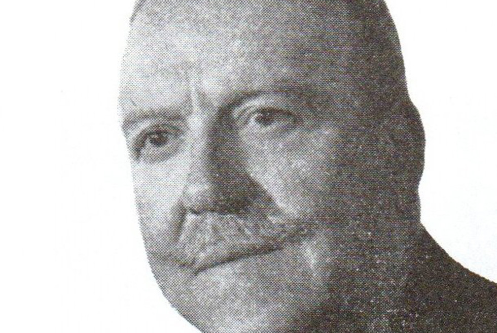 Un president honorari