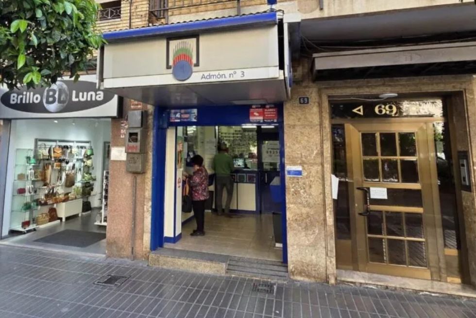 Torrent reparteix el segon premi del Sorteig Extraordinari de Creu Roja