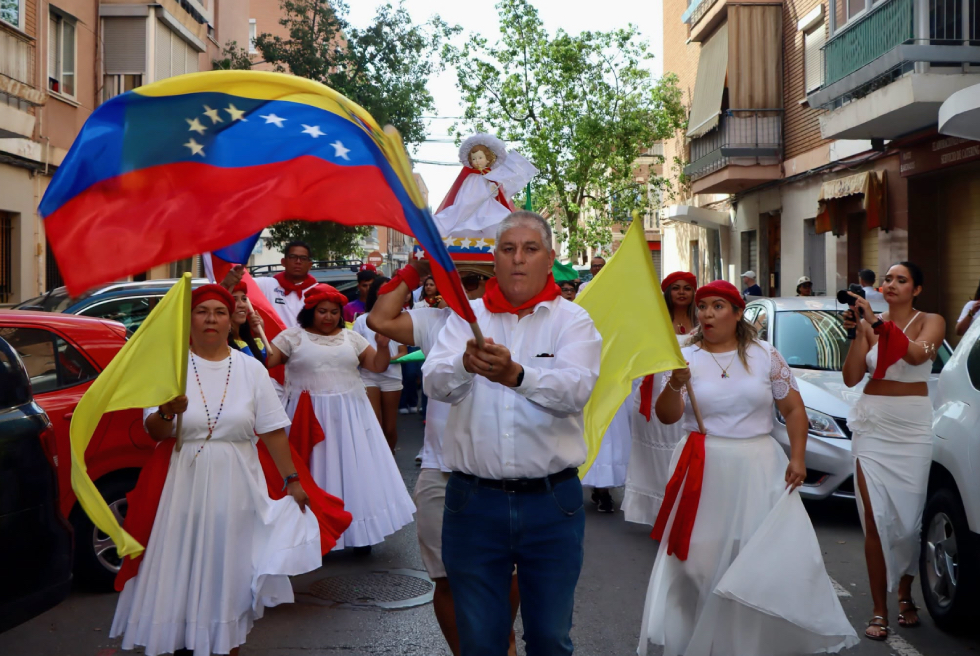 La comunitat veneçolana de Torrent celebra la festivitat de San Juan Niño