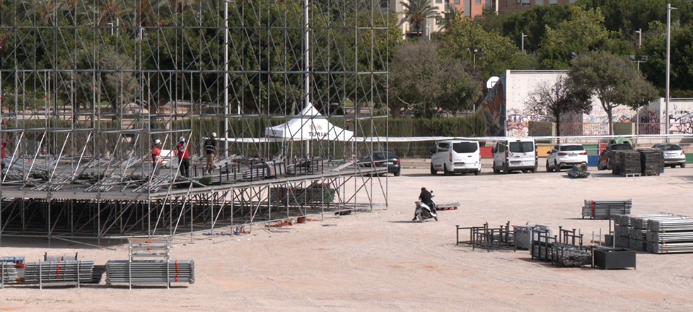El Big Sound enceta el muntatge del seu escenari principal 