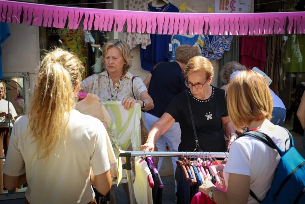 Es celebra amb èxit una nova edició de “Comerç al Carrer”, amb més de 50 negocis
