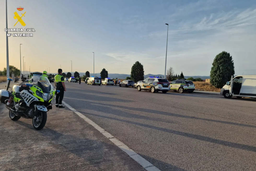Sis detinguts en una persecució a Torrent per conducció temerària amb més de 20 motos implicades