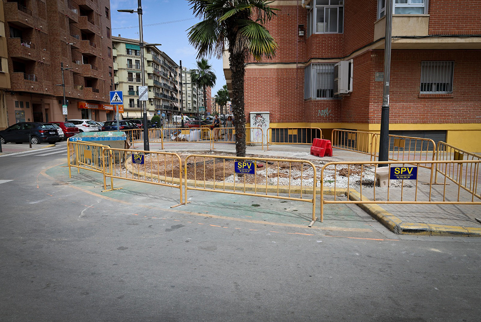 Noves zones per als vianants als carrers Sant Valeriano i Germanies