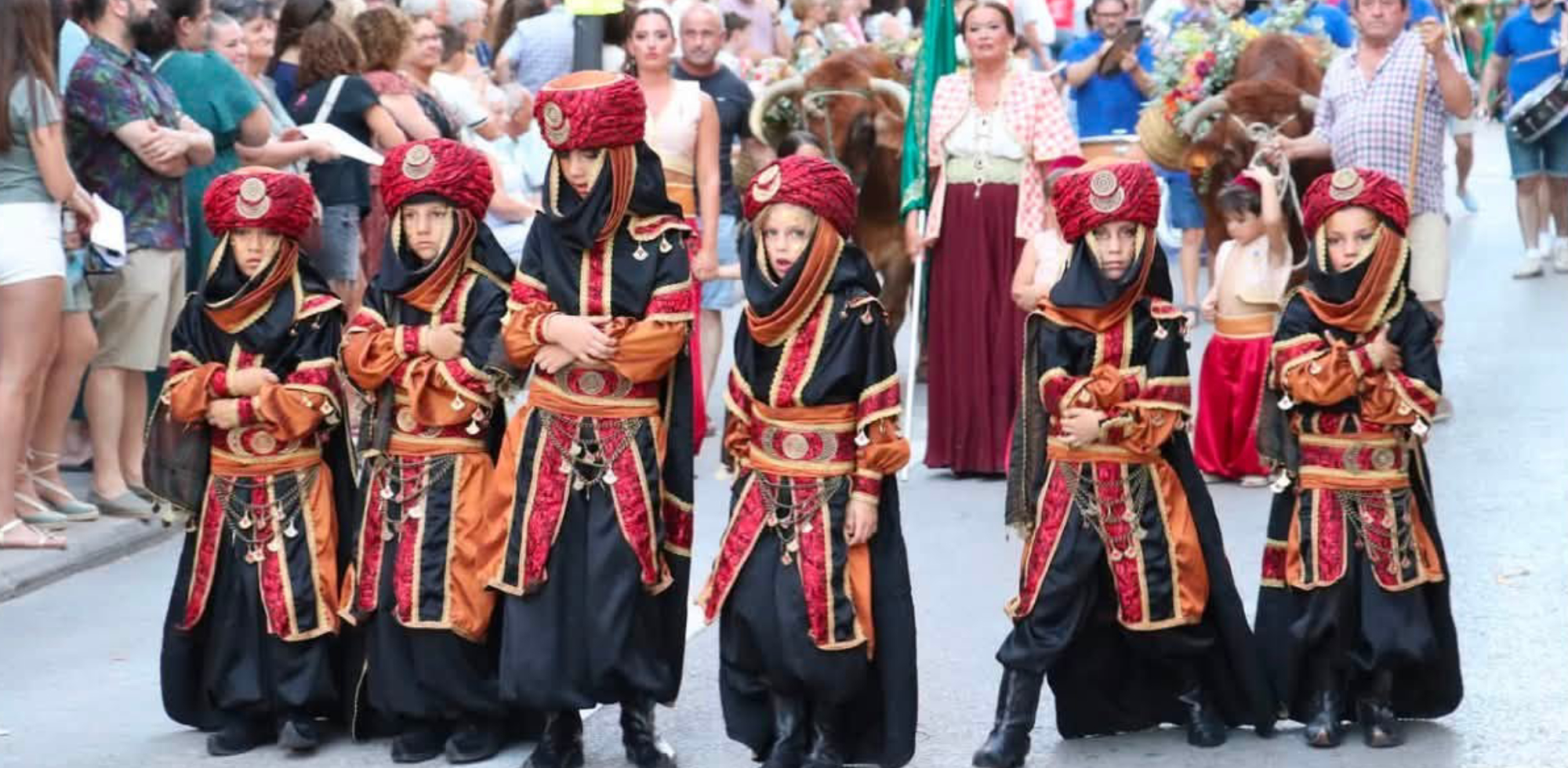 Els m&eacute;s menuts  de Torrent brillen en l'Entradeta Infantil
