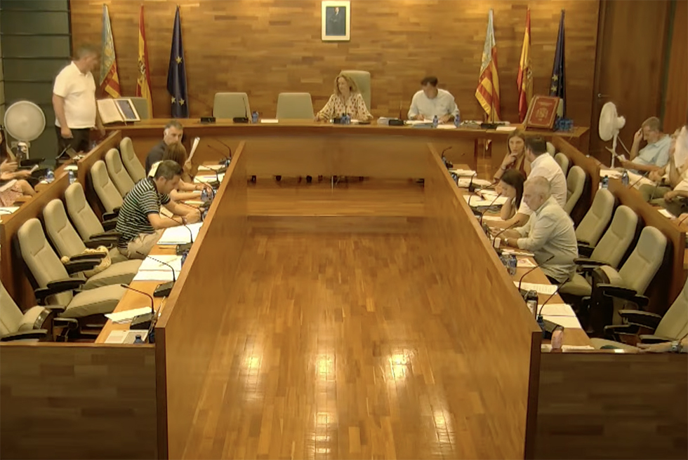Sense aire acondicionat en el ple de juliol