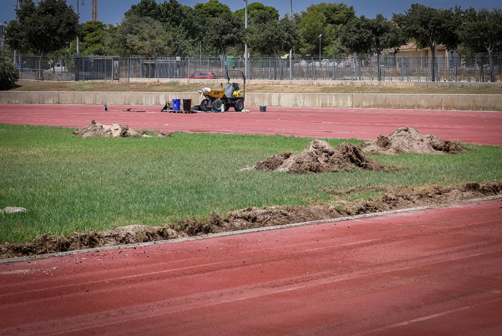 Comença la renovació integral de la pista d'atletisme de Parc Central