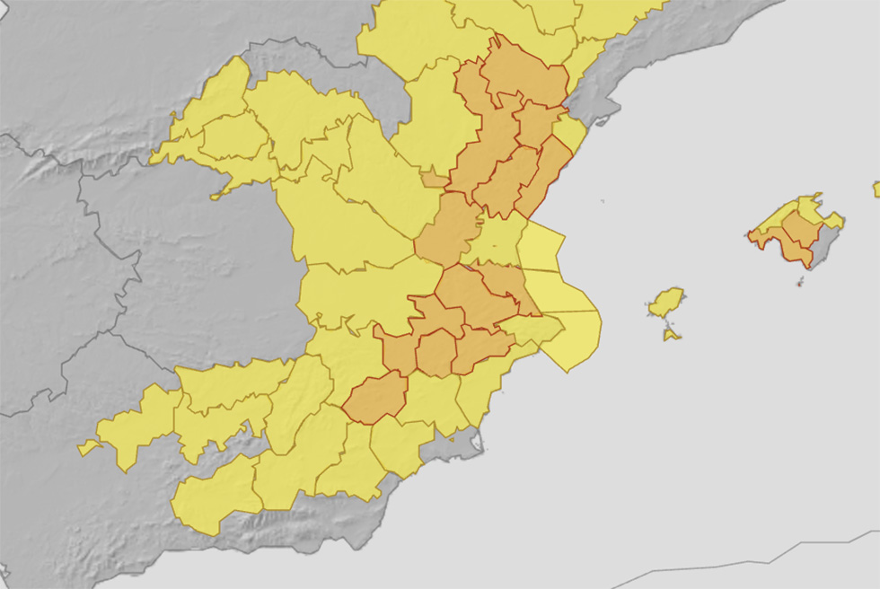 Vesprada de tempestes amb avís groc mentre continua la calor