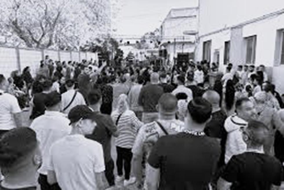 Primera associació gitana de Torrent