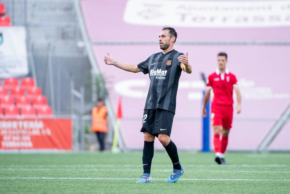 El Torrent CF cau per la mínima a Terrassa i ja pensa en estrenar-se a Sant Gregori