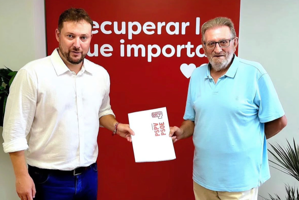 Andrés Campos presenta la seua candidatura a les primàries municipals del PSPV