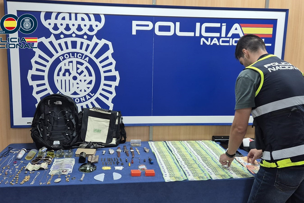 La Policia Nacional alerta davant els robatoris en habitatges