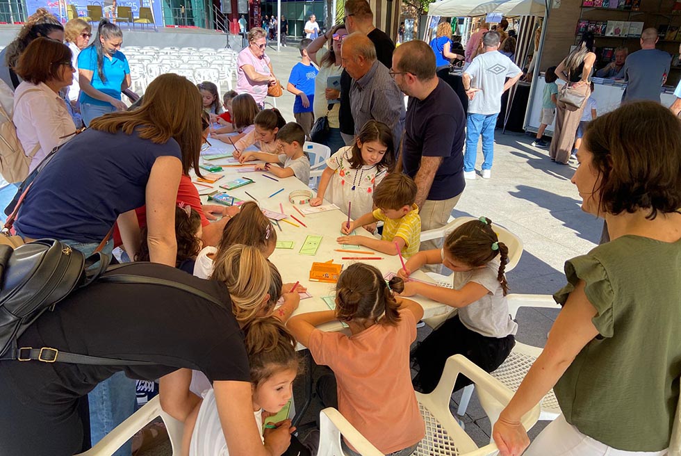La plaça de la Unió Musical es converteix en un gran escenari cultural