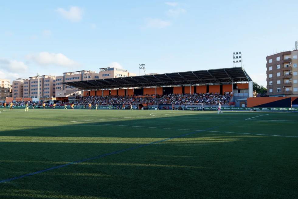 La gespa del San Gregori estarà cambiada abans del 2 de desembre