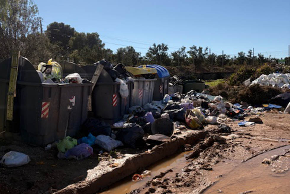 El veïnat de Xarcs Secs denuncien rates i brutícia