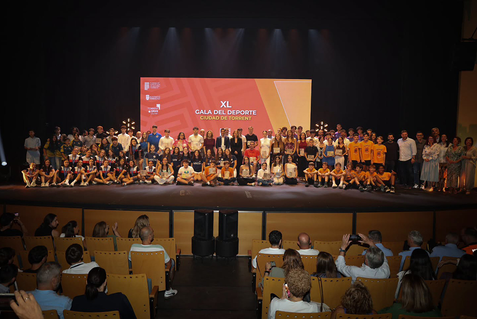 La XL Gal·la de l'Esport va distingir a 33 entitats esportives