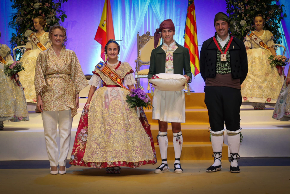 Carla Simó inicia el seu regnat com a Fallera Major Infantil de Torrent