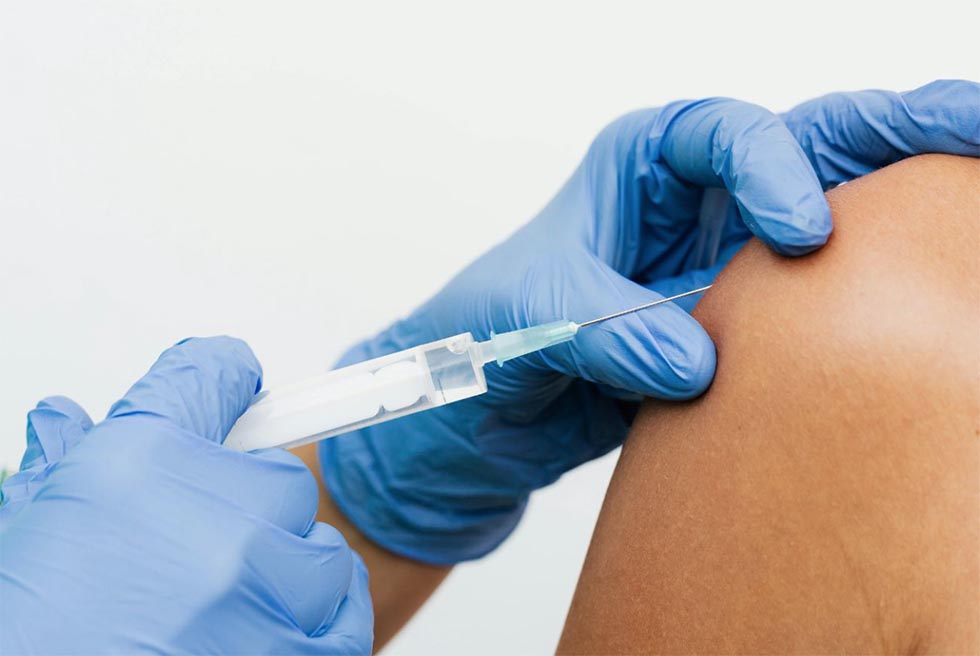Sanitat incorpora la vacuna contra el meningococ B als 12 anys
