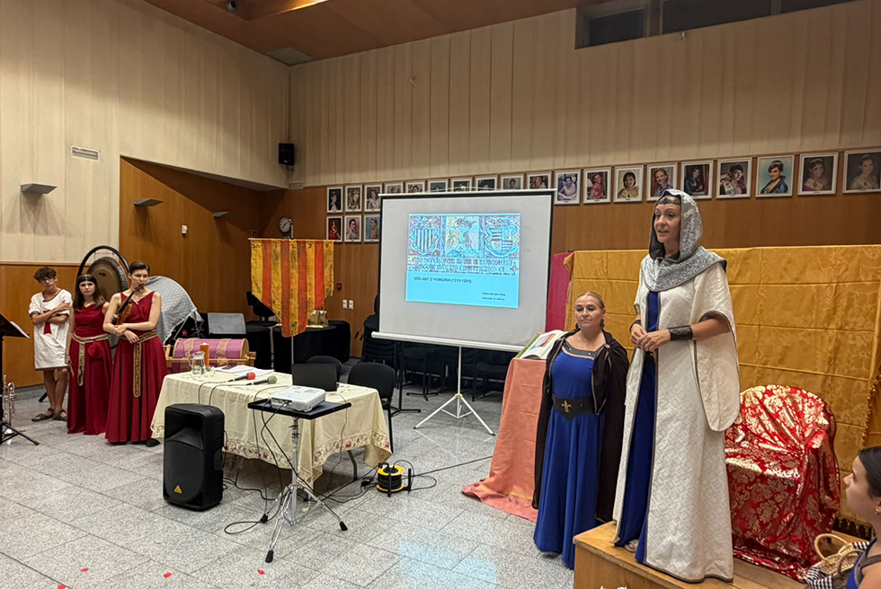 Un Torrent de Dones demana que es rebateje un carrer com a “Jaume I i Na Violant”