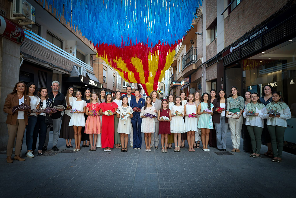 L'Ajuntament regala als representants de la ciutat la tradicional 