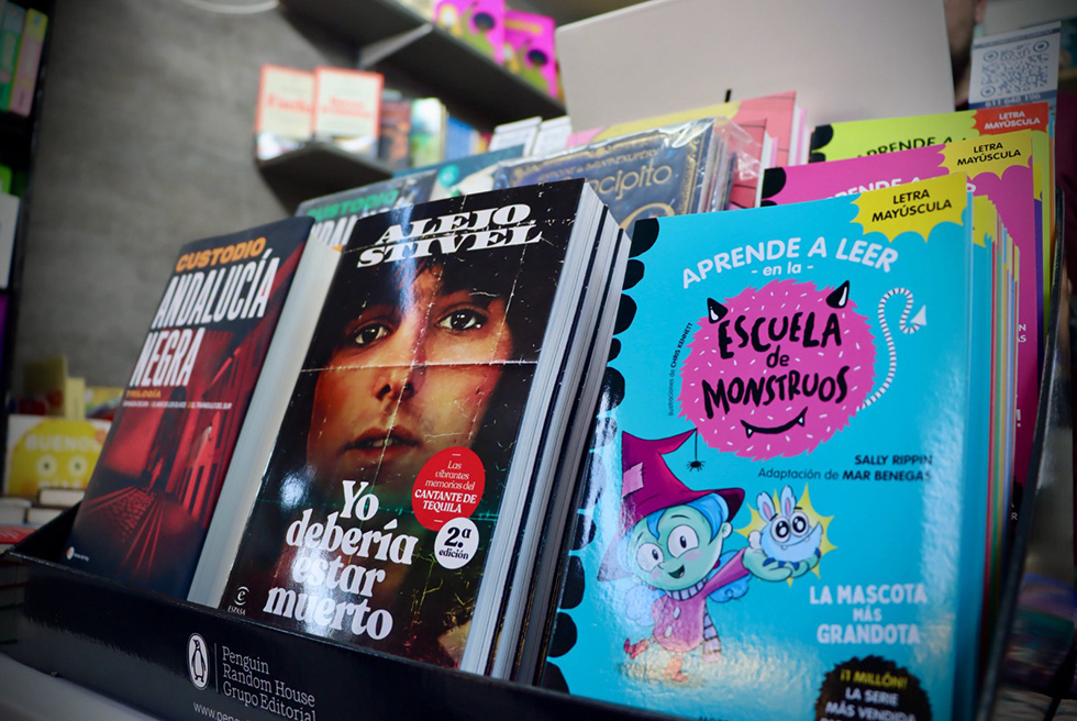 Inaugurada la 53a Fira del Llibre de Torrent